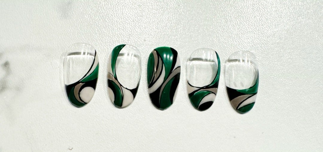 今月のおすすめネイル1