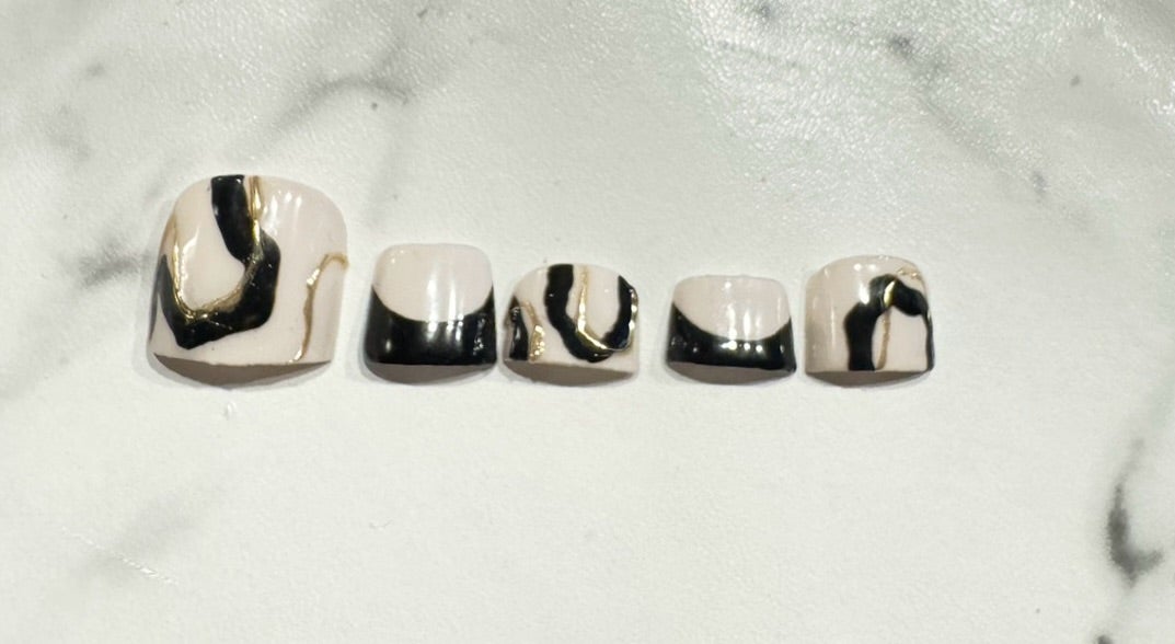 今月のおすすめネイル3