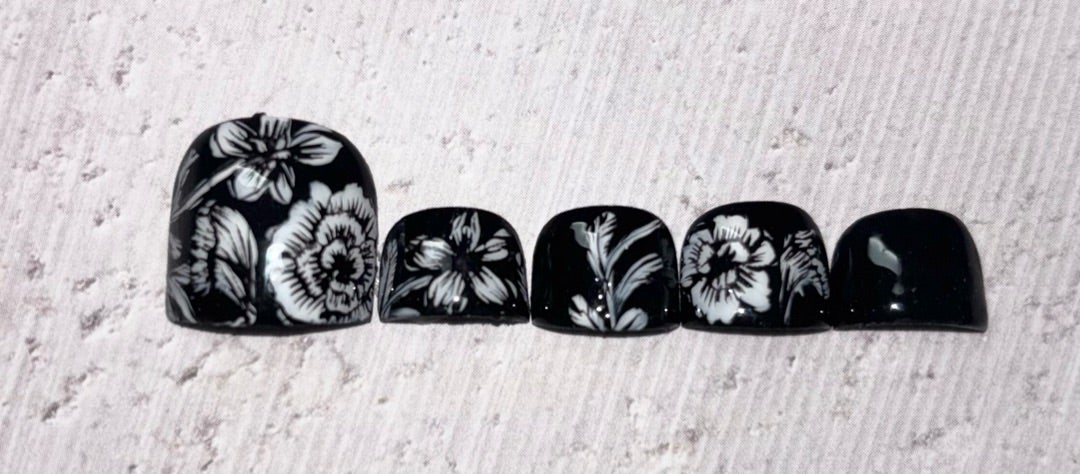 今月のおすすめネイル1